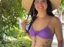 Disfrutando del sol afuera