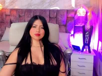 Acércate más a mí