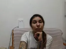 Lara29 4