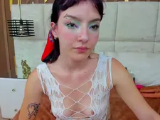 Miaclark 8