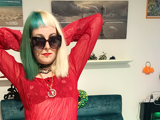 Webcambabé BiondAtomica