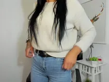 LauraCharm 3