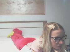 Emocionante instantánea de la hermosa postura de la chica webcam BarbieXXXX
